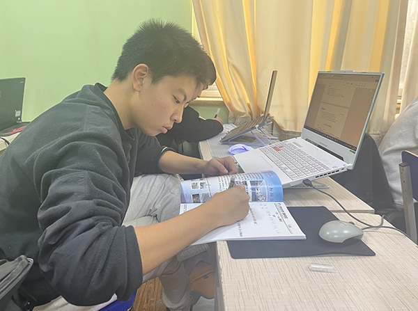 网络工程师培训速成班:志远教育IT培训学校引领行业前沿,速通网络工程精英之路